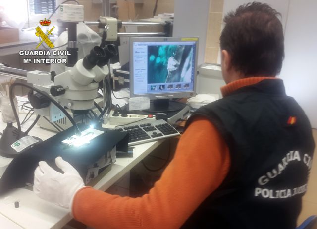 El Grupo de Patrimonio Histórico de la Guardia Civil recupera varias joyas del tesoro de la Virgen de la Fuensanta - 4, Foto 4