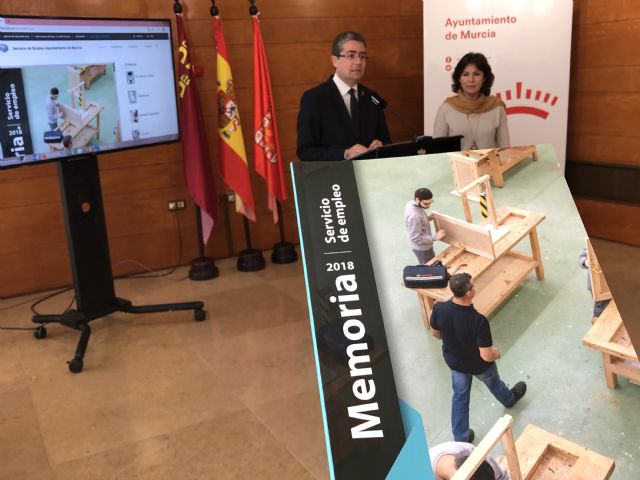 El Servicio municipal de Empleo orientó el pasado año a 2.477 personas, gestionó 396 contratos y colaboró en la creación de 789 puestos de trabajo - 1, Foto 1