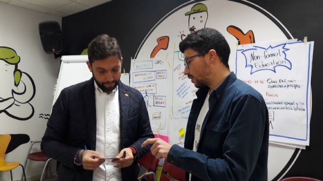 Los jóvenes lorquinos podrán estacionar sus vehículos en el parking de San Vicente con un 50% de descuento - 1, Foto 1