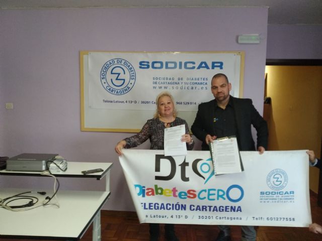 Firma convenio SODICAR - DiabetesCERO - Club Deportivo Santa Ana - 2, Foto 2