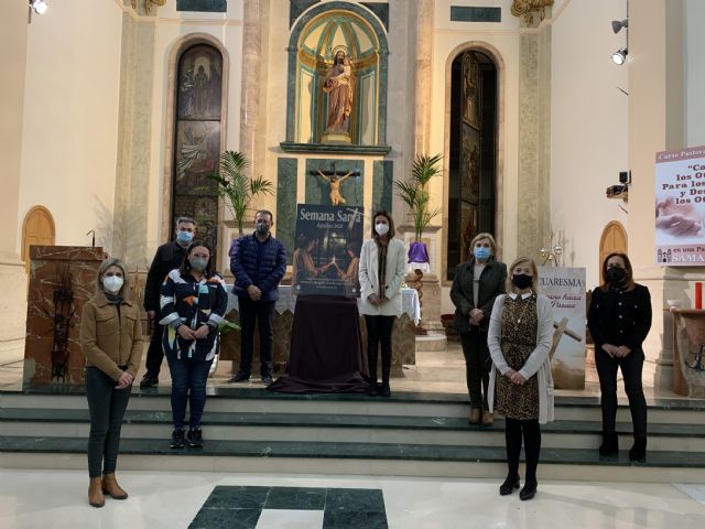 El Cabildo de Cofradías presenta el Cartel de una Semana Santa sin procesiones ni ofrenda floral a la Patrona - 3, Foto 3