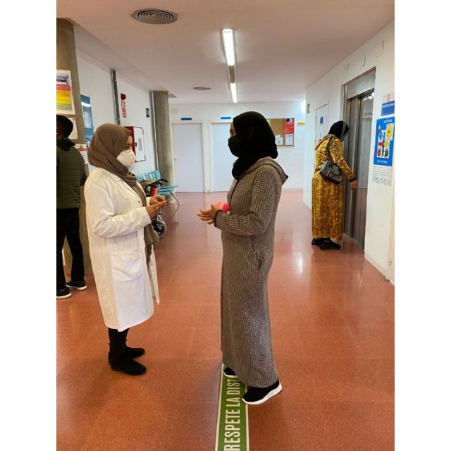 Mediadora intercultural en los centros de salud del municipio - 2, Foto 2