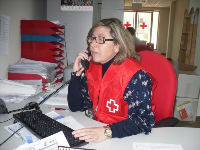 El servicio de Teleasistencia de Cruz Roja atiende a más de 4.000 personas en la Región de Murcia - 2, Foto 2