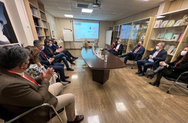 César Sánchez: El PP consigue implantar una moratoria al impuesto al plástico para evitar la desventaja competitiva en Europa - 2, Foto 2