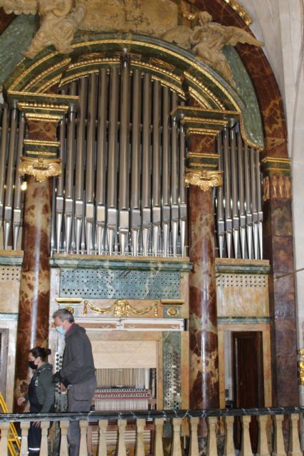 El órgano histórico de Santiago empieza a sonar tras la instalación de las primeras piezas restauradas - 1, Foto 1