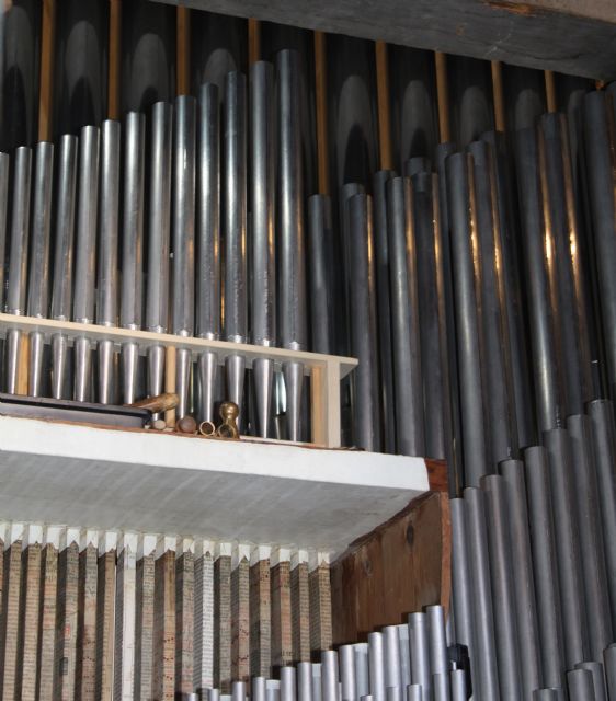 El órgano histórico de Santiago empieza a sonar tras la instalación de las primeras piezas restauradas - 2, Foto 2