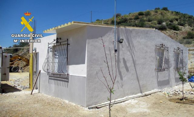 La Guardia Civil investiga a cuatro personas por realizar obras ilegales, Foto 3