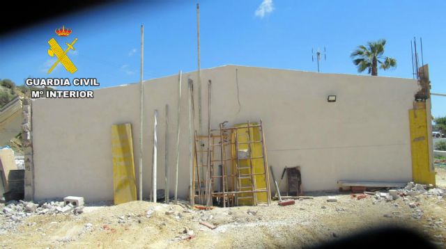 La Guardia Civil investiga a cuatro personas por realizar obras ilegales, Foto 4