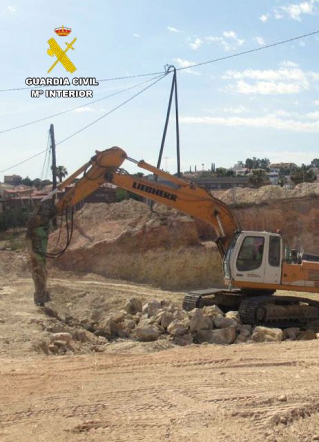 La Guardia Civil investiga a cuatro personas por realizar obras ilegales, Foto 6