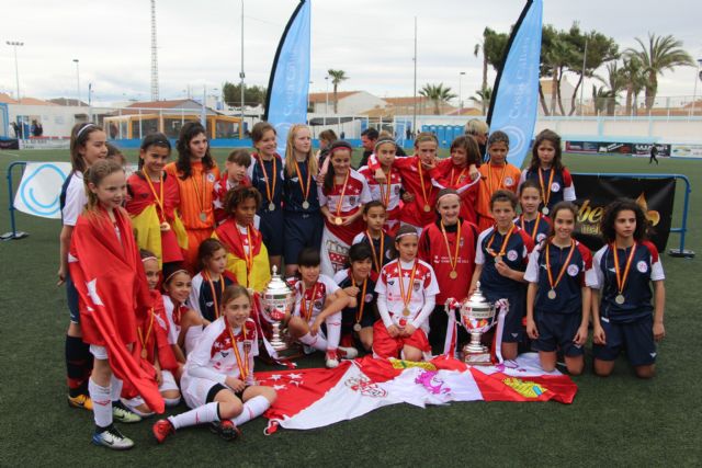 Madrid se proclama campeona de España alevín  en el campeonato de fútbol 8 femenino celebrado en San Pedro del Pinatar - 4, Foto 4