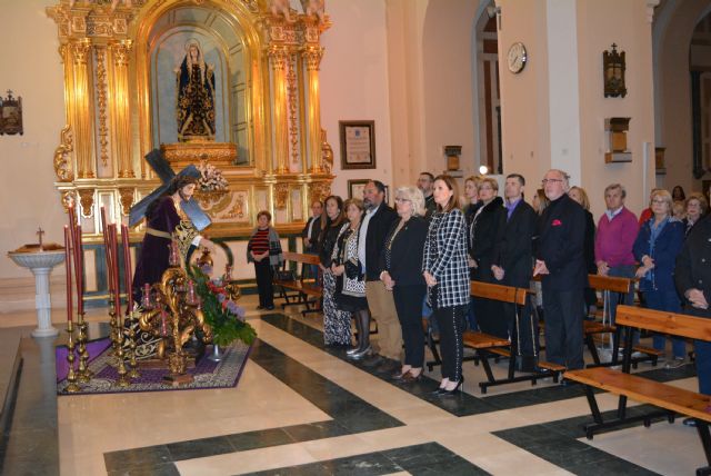 El Paso Morado celebra el tradicional besamanos al Nazareno - 1, Foto 1