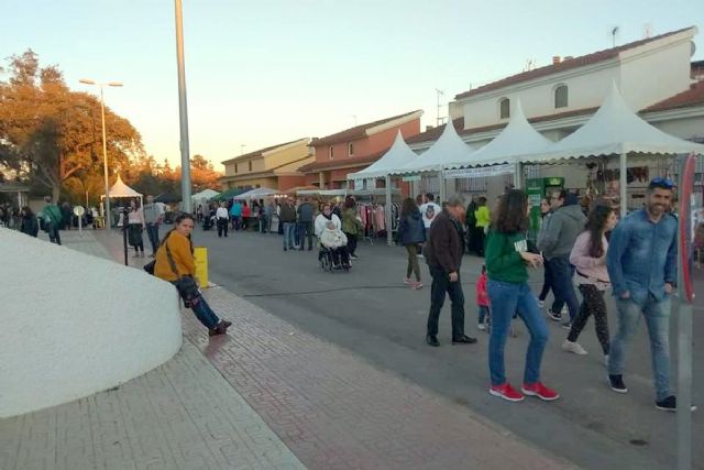 Más de 800 personas visitan la II Feria Econatural de La Aljorra - 1, Foto 1