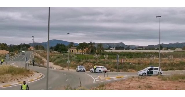La Guardia Civil de la Región de Murcia despliega un amplio dispositivo en las carreteras regionales en el marco del estado de alarma - 2, Foto 2