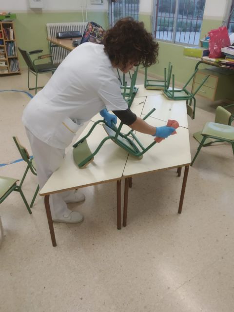 Educación intensifica las labores de limpieza y desinfección en los centros durante el periodo de aislamiento - 4, Foto 4