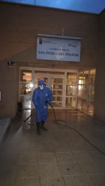 Se intensifica la limpieza y desinfección de la vía pública, contenedores y zonas cercanas a establecimientos - 3, Foto 3