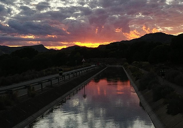 La sostenibilidad medioambiental de las demandas de aguas agrícolas y urbanas dependen del trasvase - 1, Foto 1