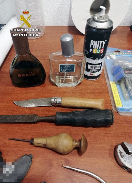 La Guardia Civil detiene a un experimentado delincuente por cerca de una treintena de robos en viviendas - 2, Foto 2