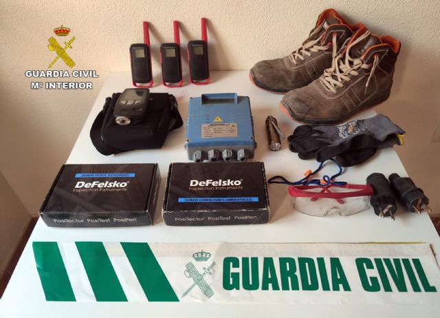 La Guardia Civil detiene en Archena al presunto autor del robo de herramientas, maquinaria y combustible - 1, Foto 1