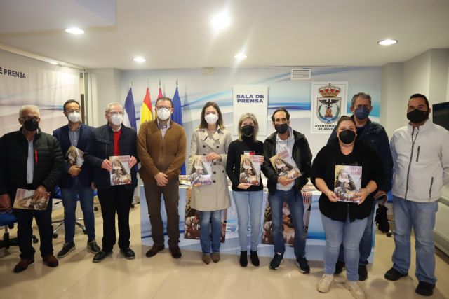 El Cabildo de Cofradías presenta el libro de la Semana Santa de Águilas - 2, Foto 2
