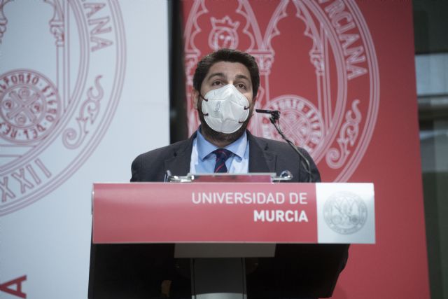 López Miras felicita a José Luján por su merecido respaldo como nuevo rector y destaca su gran labor para adaptar la UMU a la pandemia - 3, Foto 3