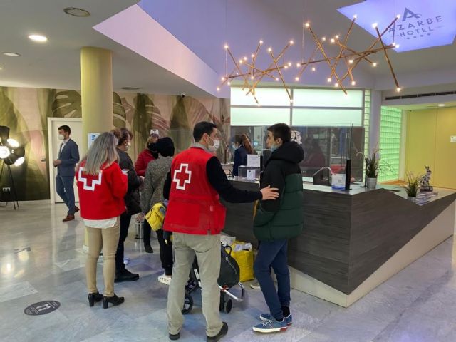 Cruz Roja ya ha atendido a más de 7.700 personas llegadas desde Ucrania, 34 de ellas ya están en la Región de Murcia - 4, Foto 4