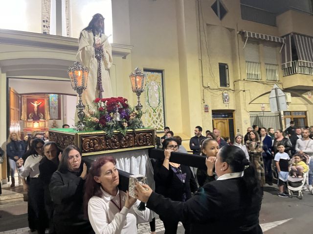 La iglesia del Carmen recupera la tradición del Vía Crucis del Cristo Cautivo - 1, Foto 1