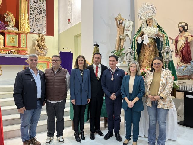 La Cofradía del Resucitado entrega sus distinciones en el transcurso de una misa cuaresmal - 2, Foto 2