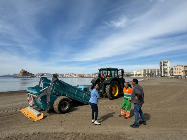 El Ayuntamiento ultima la puesta a punto de las playas de cara a Semana Santa - 1, Foto 1