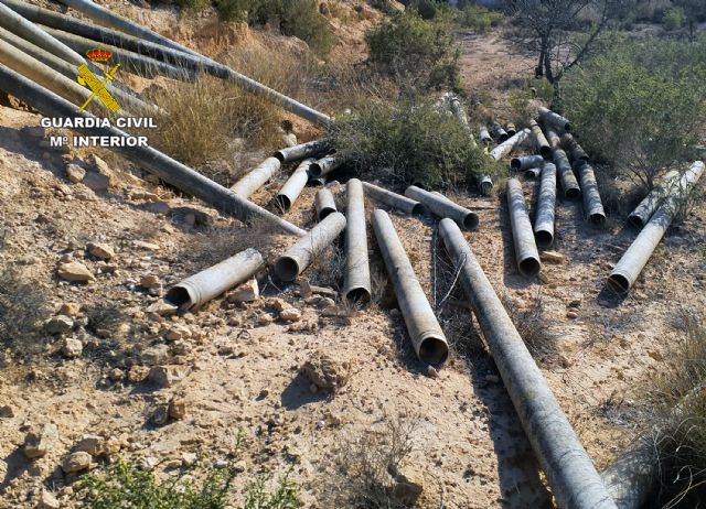 La Guardia Civil desmantela un vertedero clandestino de amianto en Murcia - 1, Foto 1