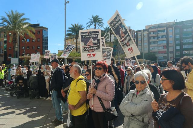 IU-Verdes llama a la movilización este viernes contra las redadas racistas en Murcia - 3, Foto 3
