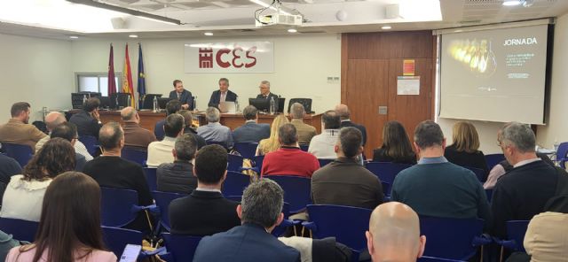 La Región promueve el uso de los Certificados de Ahorro Energético para que los organismos oficiales rentabilicen sus inversiones - 2, Foto 2