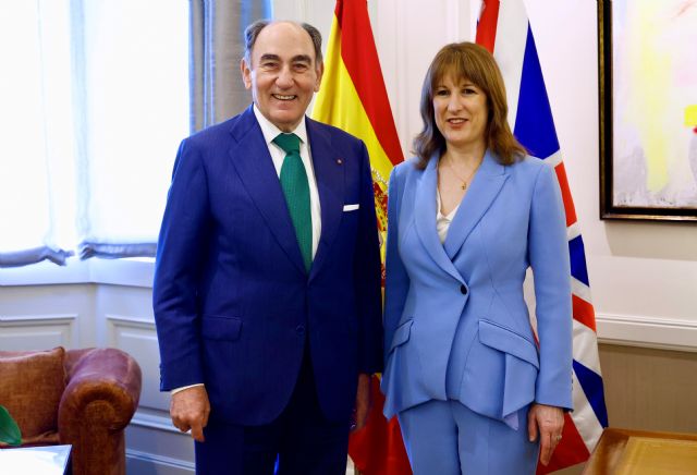 Rachel Reeves, ministra británica de Economía, se reúne con Ignacio Galán en la sede de Iberdrola de Madrid - 2, Foto 2