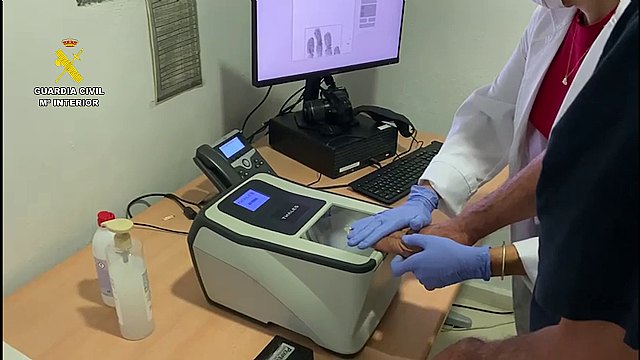 Cae un grupo criminal que utilizaba aplicaciones de citas para robar m�viles y cometer estafas bancarias, Foto 4