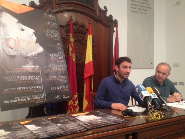 El Teatro Guerra de Lorca acoge del 20 de abril al 7 de junio la proyección gratuita de 8 películas, con doble sesión todos los miércoles - 1, Foto 1