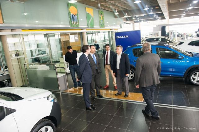 El alcalde visitó las instalaciones de Automenor - 2, Foto 2