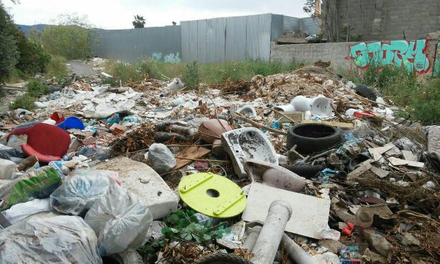 Ahora Murcia denuncia la desidia y los retrasos de urbanismo en la ejecución de un decreto por escombros - 1, Foto 1