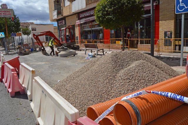 Comienzan las obras de renovación del colector de saneamiento de la calle Bolivia y la calle Mayor - 1, Foto 1