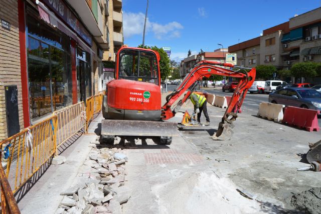 Comienzan las obras de renovación del colector de saneamiento de la calle Bolivia y la calle Mayor - 3, Foto 3