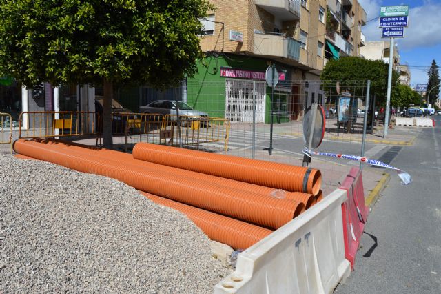 Comienzan las obras de renovación del colector de saneamiento de la calle Bolivia y la calle Mayor - 4, Foto 4