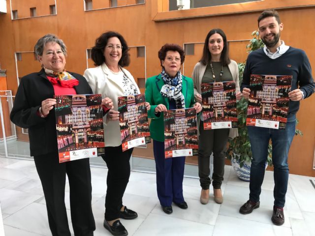 El Teatro Guerra acogerá el domingo el XX Certamen de Masas Corales Asociaciones de Amas de Casa, Consumidores y Usuarios que reunirá a más de 350 personas de 11 municipios de la Región - 1, Foto 1