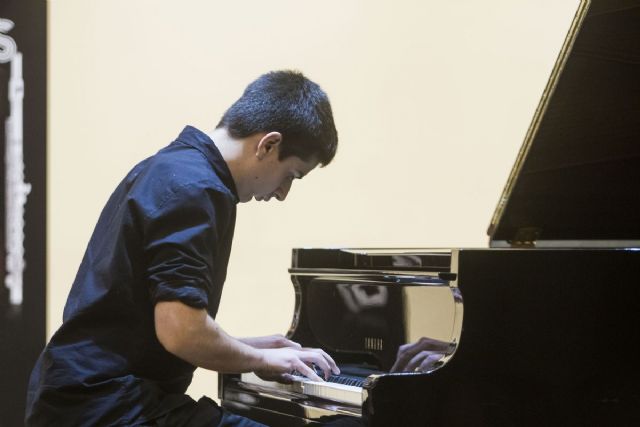 Concluye el ciclo de conciertos del concurso Entre Cuerdas y Metales con la final de Piano - 1, Foto 1