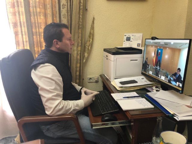 Videoconferencia entre el Presidente de la Región de Murcia y los alcaldes y alcaldesas, viernes 17 de abril - 1, Foto 1