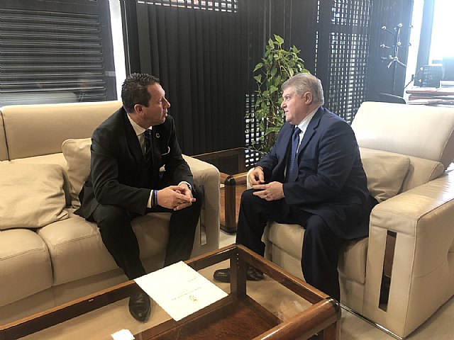 El Alcalde solicita la mediación del Delegado del Gobierno para que el sector del Almendro de Mula se pueda acoger a la reducción de los índices de rendimiento neto - 1, Foto 1