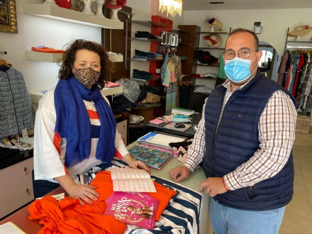 NP CamEl comercio local premia la fidelidad de sus clientes en la campaña Nos vamos de ruta por el Día de la Madre - 1, Foto 1