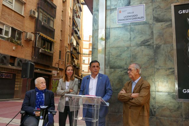 El Alcalde Serrano visita la calle Licenciado Francisco Cascales - 1, Foto 1