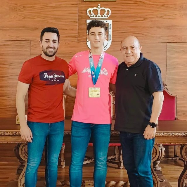 Recepción oficial al ciezano Ángel Turpín, oro en el del USA OPEN en kumite Cadete Elite +70kG - 1, Foto 1