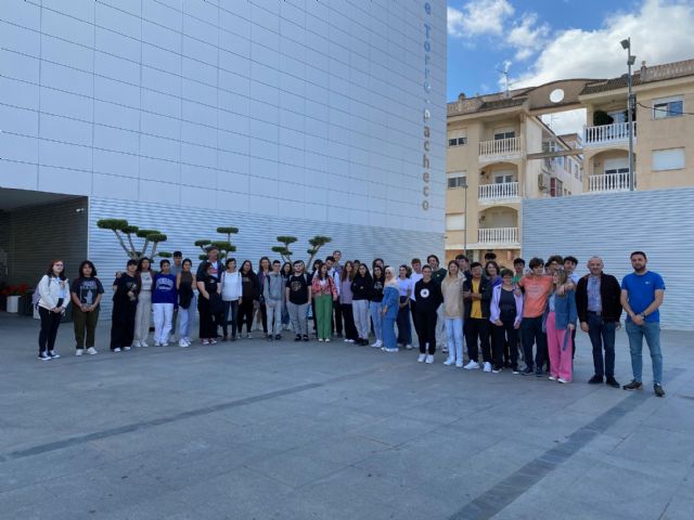 El Ayuntamiento de Torre Pacheco expone las obras delBachillerato de Artes del IES Luis Manzanares durante los meses de abril ymayo - 1, Foto 1