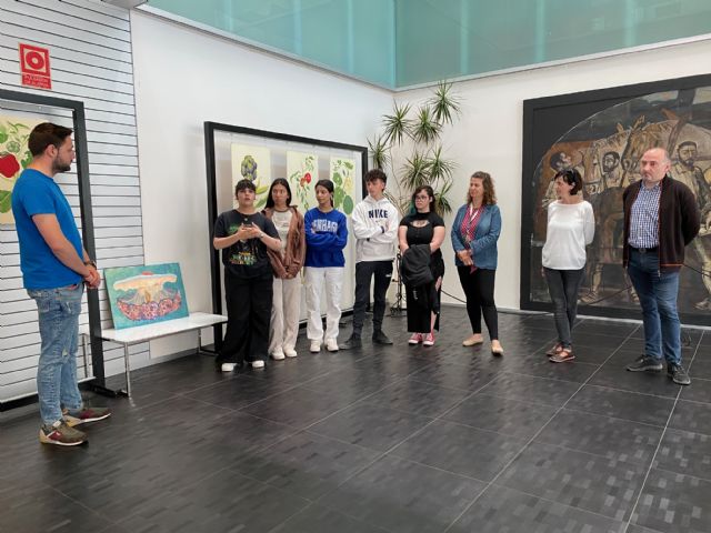 El Ayuntamiento de Torre Pacheco expone las obras delBachillerato de Artes del IES Luis Manzanares durante los meses de abril ymayo - 4, Foto 4