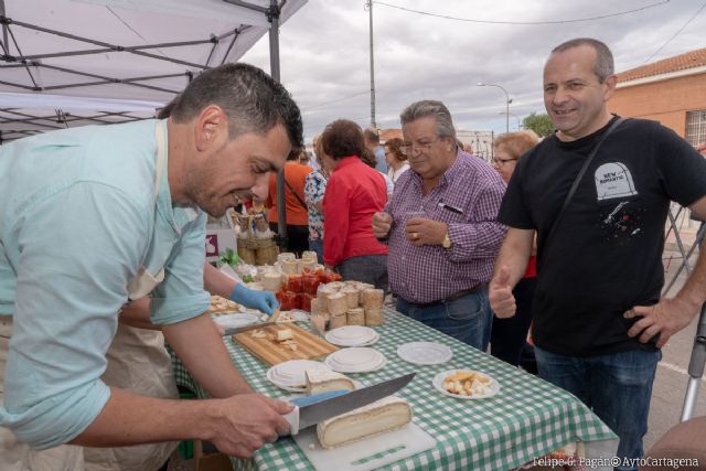 Cuesta Blanca celebra la primavera este sábado con una feria con mercadillo, música y comida a precios populares - 1, Foto 1