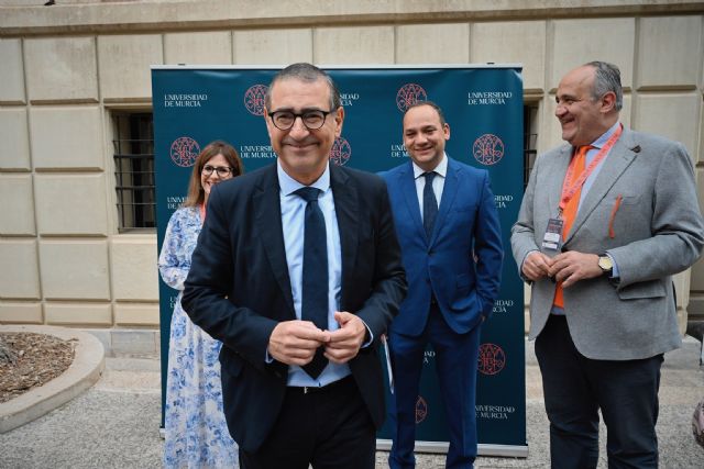 Las universidades españolas debaten en la UMU sobre la formación permanente - 1, Foto 1